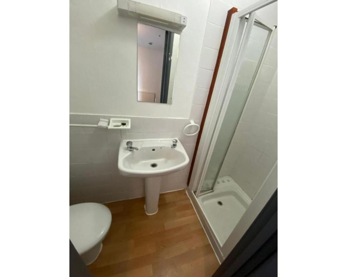 Bank Street Hotel Blackpool Bagian luar foto
