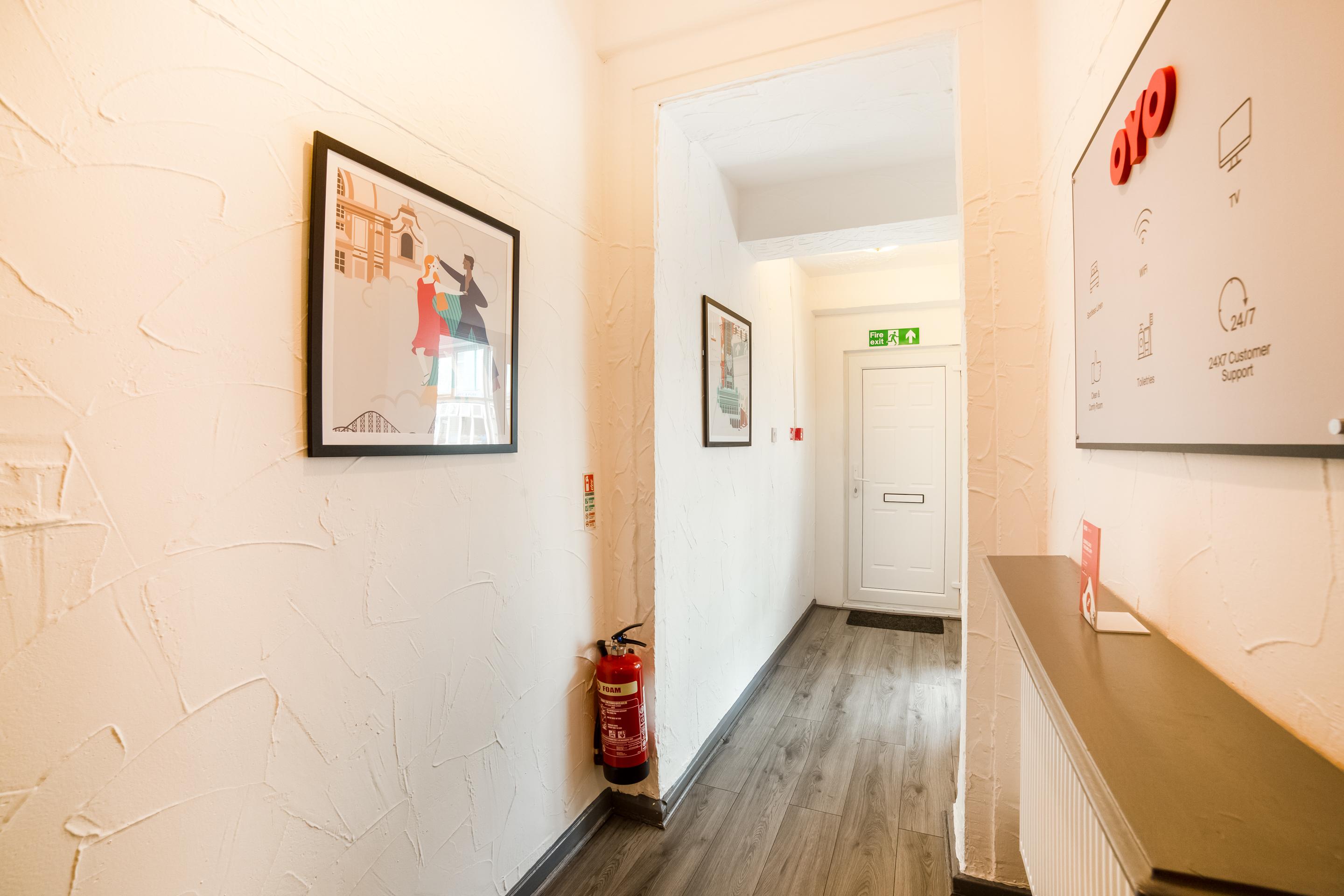 Bank Street Hotel Blackpool Bagian luar foto