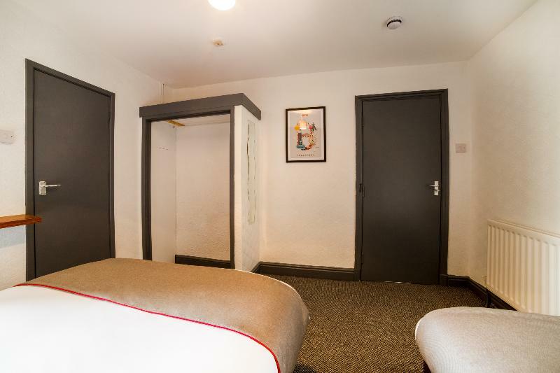 Bank Street Hotel Blackpool Bagian luar foto